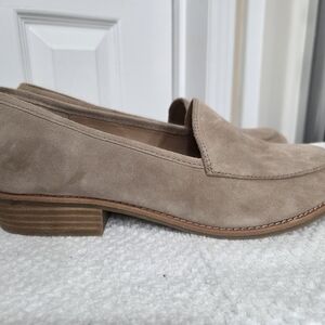 Sofft Napoli Taupe Suede Loafers Size 10